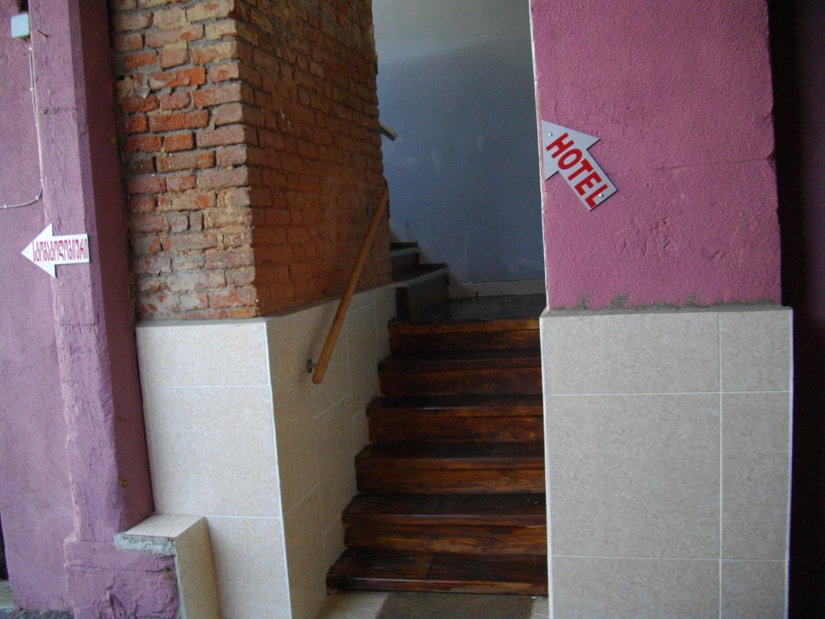 Hotel Your Comfort Тбілісі Екстер'єр фото