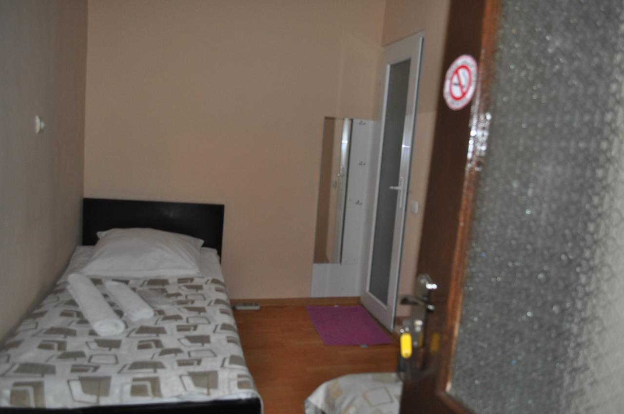 Hotel Your Comfort Тбілісі Номер фото